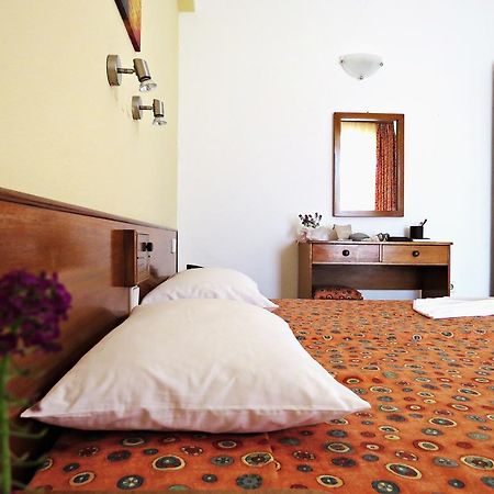 Petaloudes Maritime Hotel Apartments المظهر الخارجي الصورة