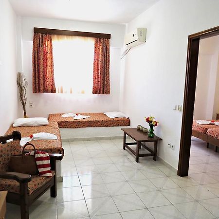 Petaloudes Maritime Hotel Apartments المظهر الخارجي الصورة